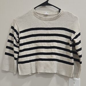 GAP Black and Cream Striped Women's Sweater